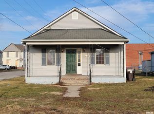 600 Clinton St, Lincoln, IL 62656