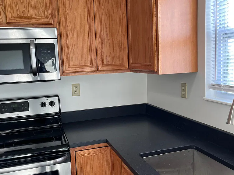 6708 Highridge Ave — Photo 16