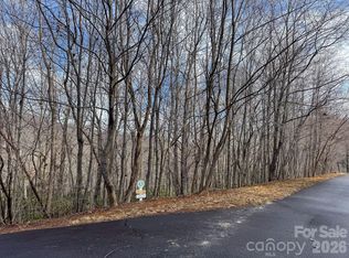 9999 Rainbow Falls Trl, Black Mountain, NC 28711