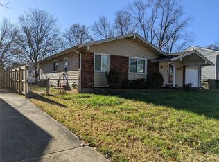3133 Aberdeen Dr, Florissant, MO
