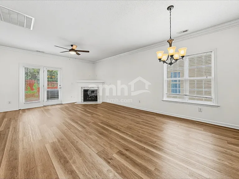 5320 Sahalee Way — Photo 5