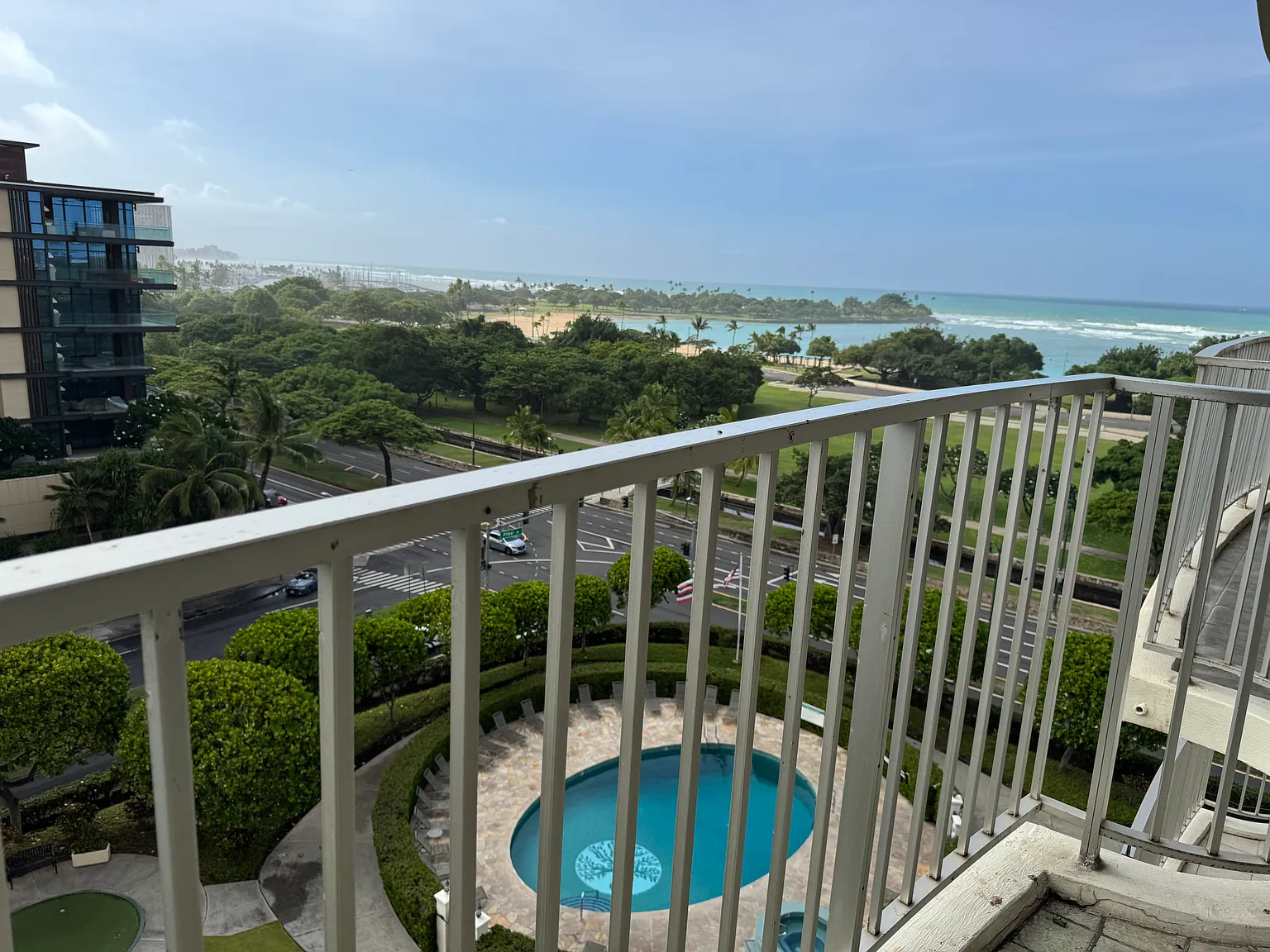 1350 Ala Moana Blvd — Photo 1