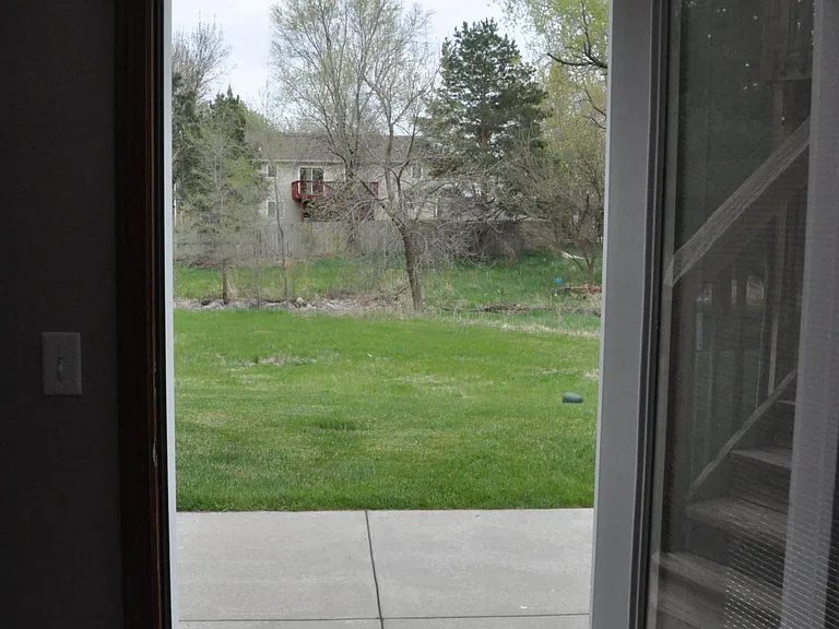 2041 Colorado Dr — Photo 25
