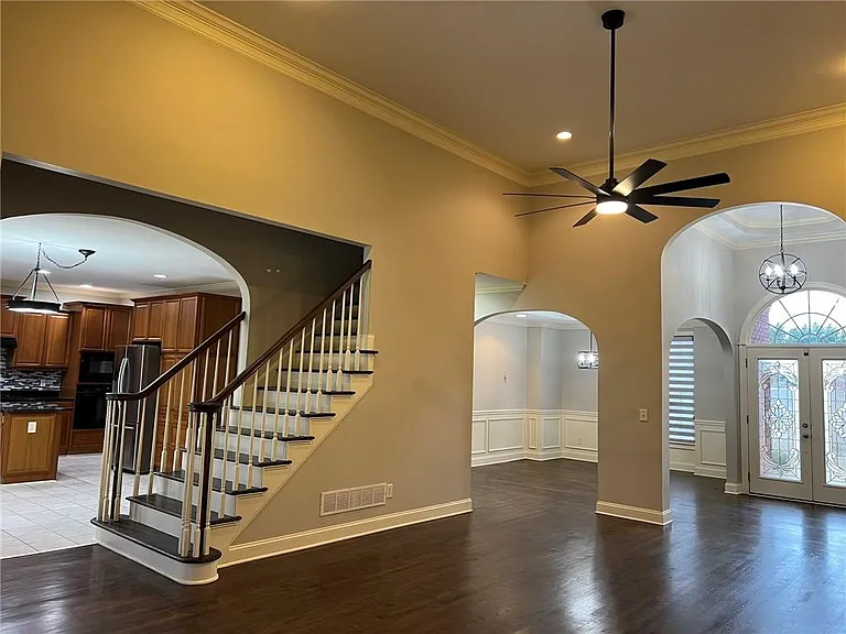 2476 Sewell Mill Rd — Photo 8