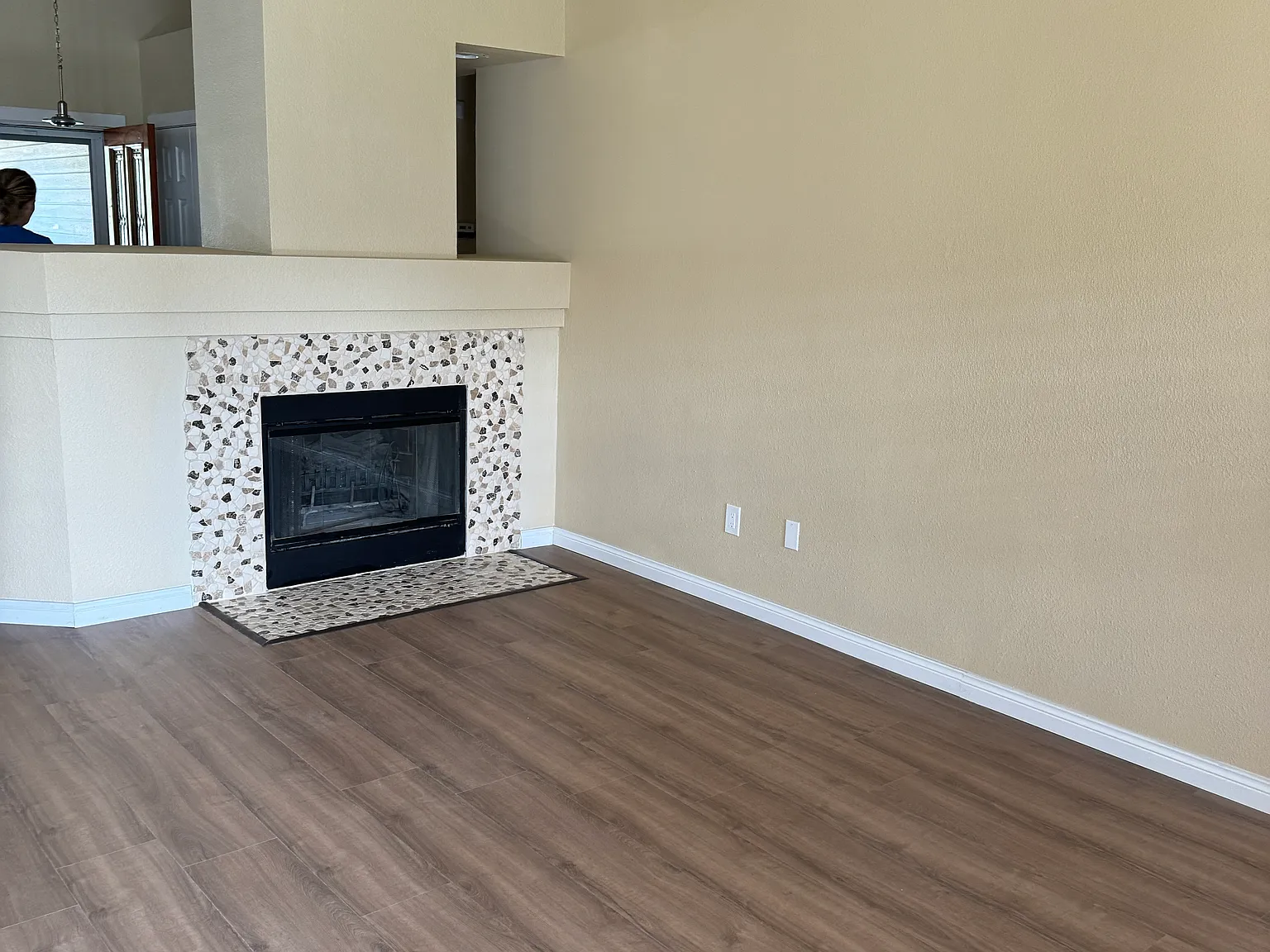 3 bed, 1683 sqft, $3,000 — Photo 4