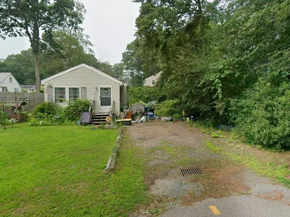 16 Holly Rd, Norton, MA 02766