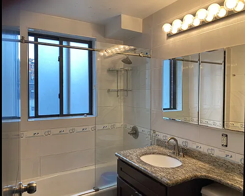 Rented by Compass | media 21