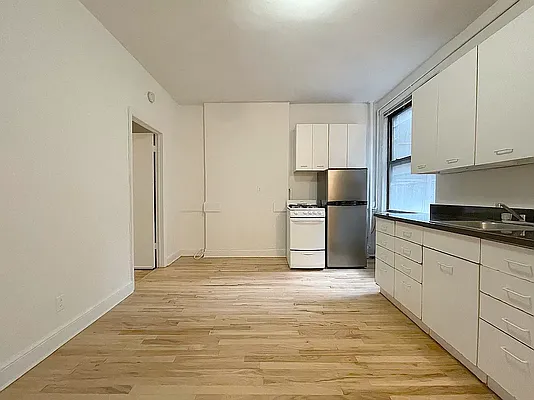 Rented by Oxford Property Group | media 21