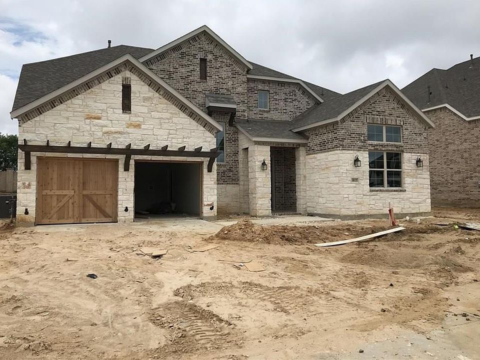 1st image of 1813 Edgewood Dr