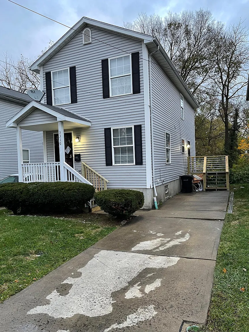 3310 Hackberry St photo 1
