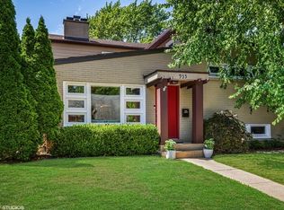 935 Oxford Ln, Wilmette, IL 60091