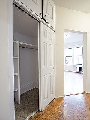 4th image of 225 W End Ave APT 54