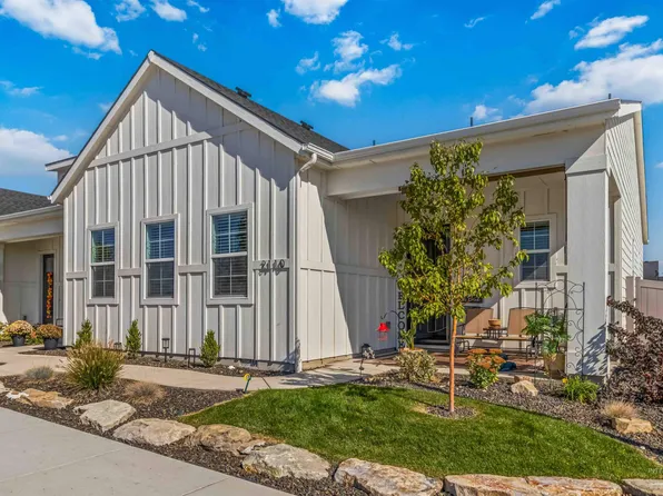 2110 N Milestone Way, Star, ID 83669