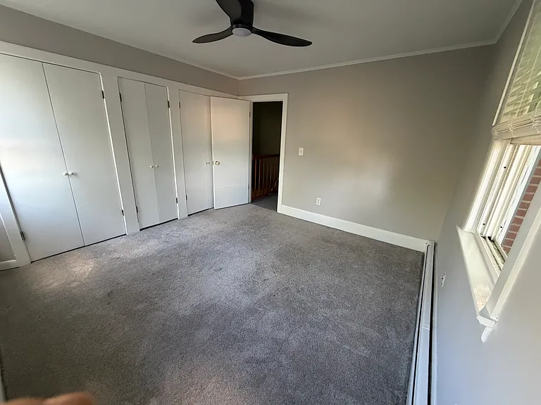 136 N Green St — Photo 11