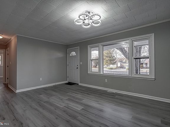 5th image of 445 Wharton Park Blvd