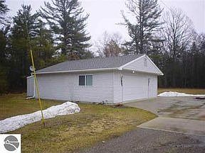 2nd image of 2910 Colene Dr