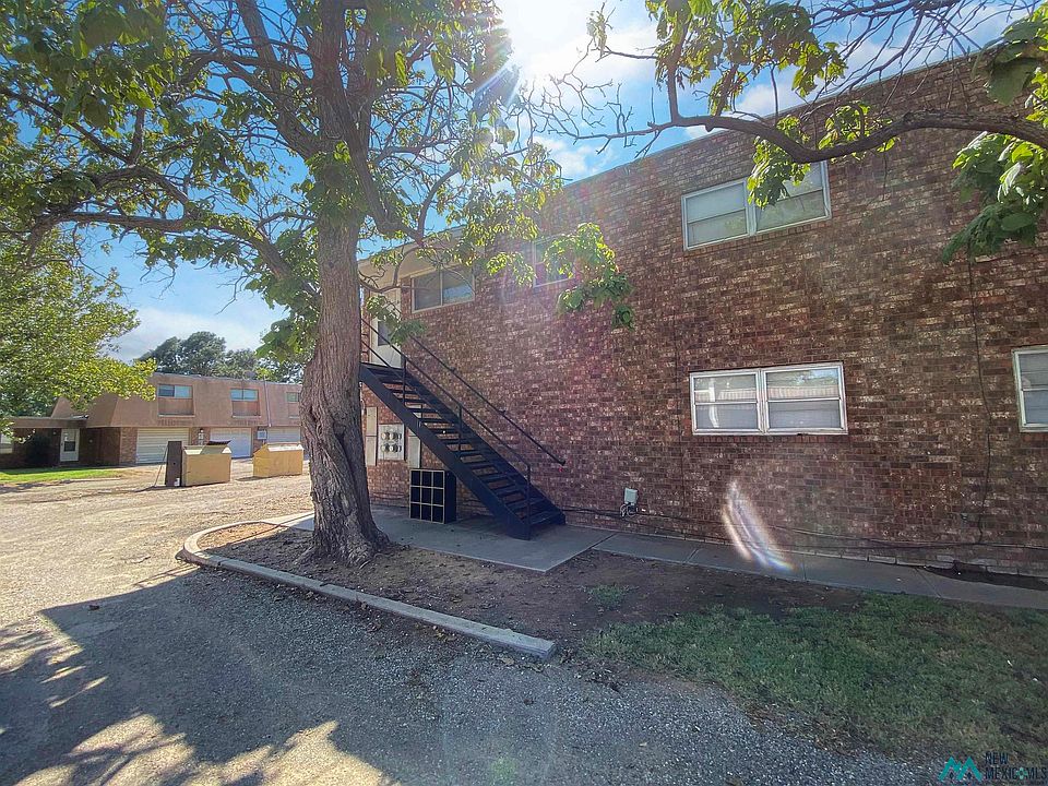 1st image of 1017 Laurelwood Dr APT D