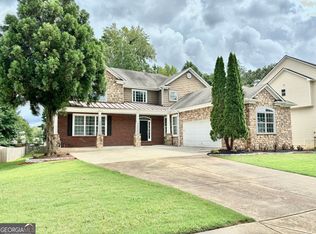 347 Fern Ct, Hoschton, GA
