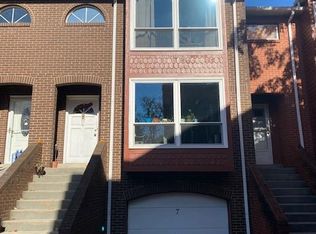 7 Graham Pl, Pittsburgh, PA 15232