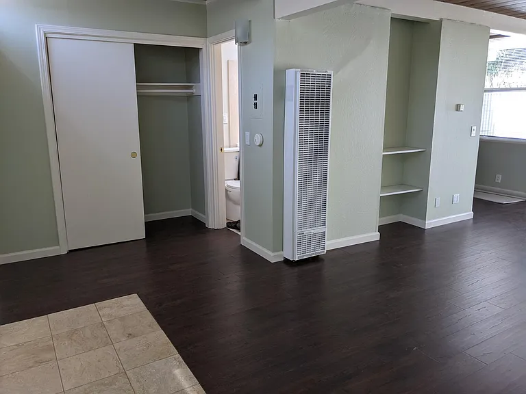 1930 Montecito Ave #5 — Photo 6