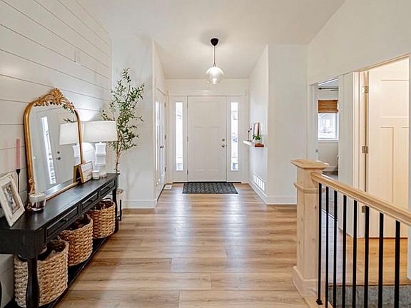 4th image of 655 Lincoln St