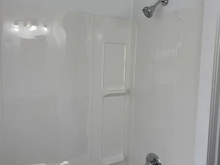708 1/2 S Washington St #4 — Photo 8