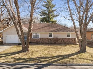 1305 S Madison Ave, Sedalia, MO 65301