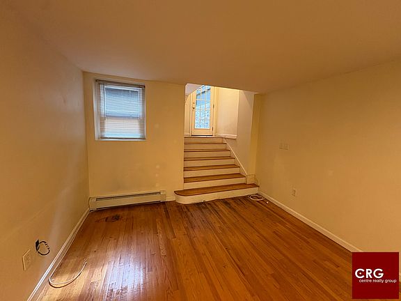 3rd image of 28 Phillips St #M
