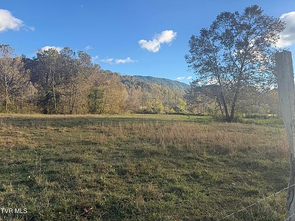 5th image of 0 Baker Rd