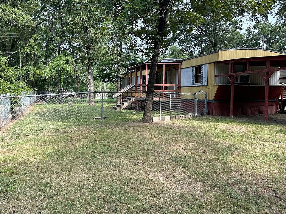 1st image of 115 Hiawatha Dr