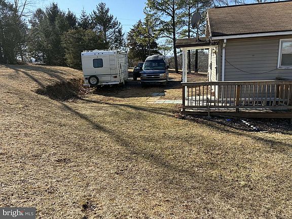 4th image of 255 Redskins Ln