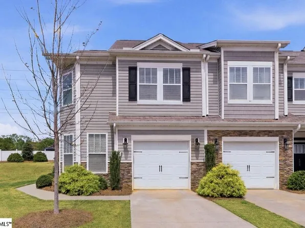 421 Yellow Fox Rd, Greer, SC 29650