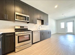 11405 2/2 Chandler Blvd #C-515, North Hollywood, CA 91601