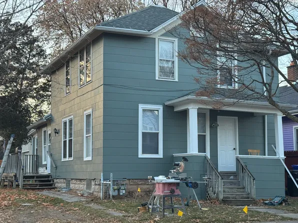 1005 N State St, Appleton, WI 54911