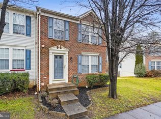 15731 Viewpoint Cir, Dumfries, VA 22025