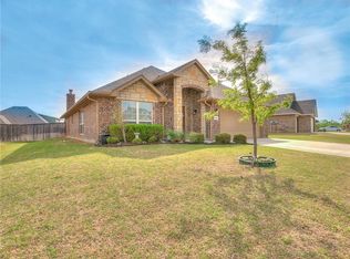 2624 Cordgrass Ln, Edmond, OK 73013