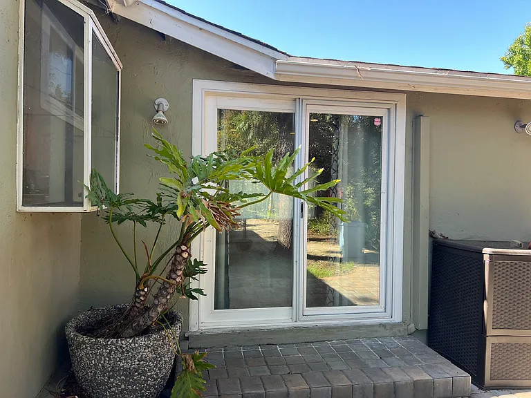 1598 Marietta Dr — Photo 24