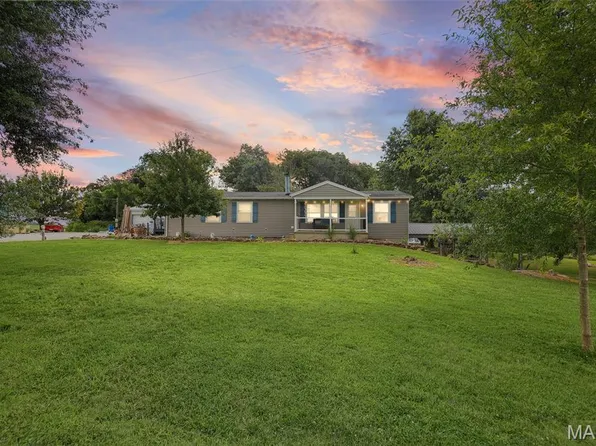 6360 S Fork Rd, Red Bud, IL 62278
