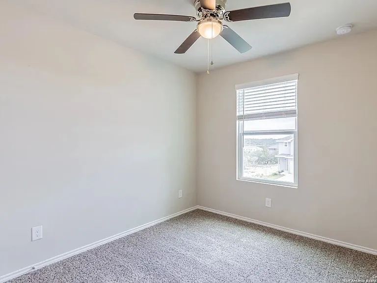 173 Damon Dr — Photo 14