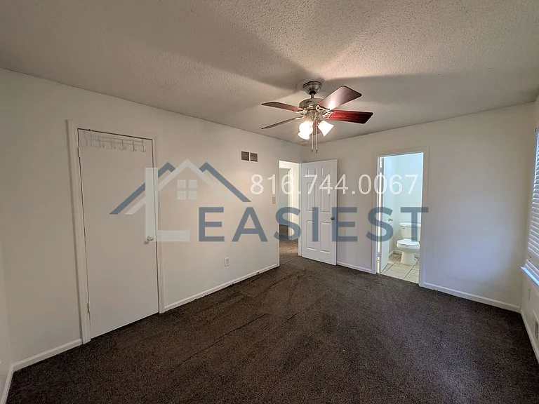 7911 E 103rd Ter — Photo 12