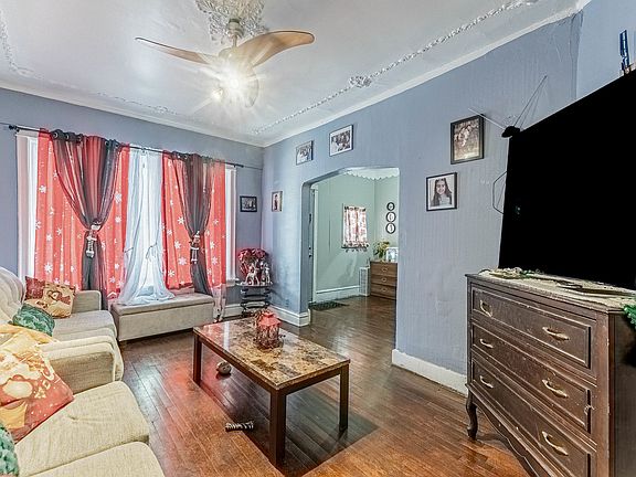 4th image of 6933 S Michigan Ave #0