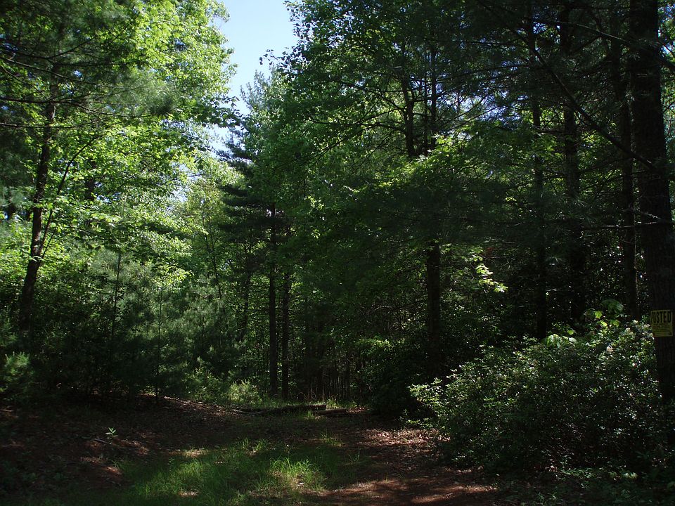 2nd image of Greenview Dr