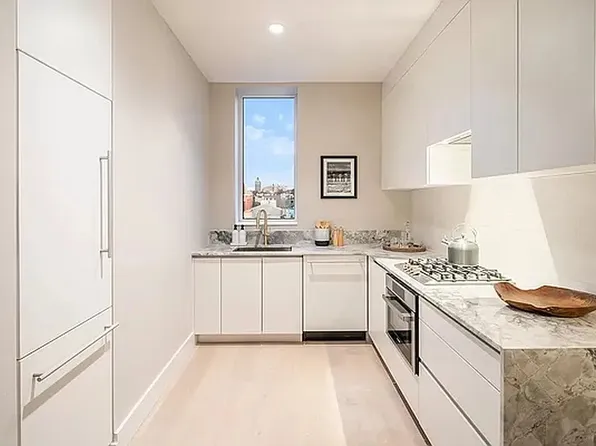 179 4th Avenue image 3 of 12