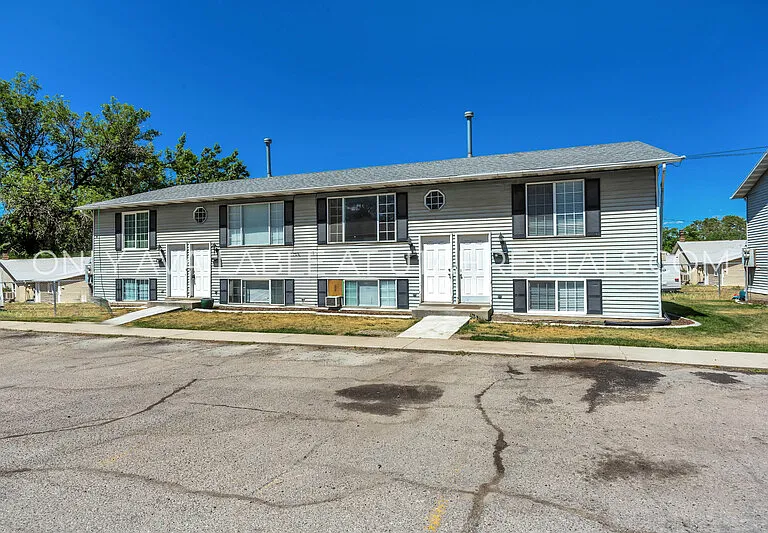 255 E Center St #11 — Photo 17