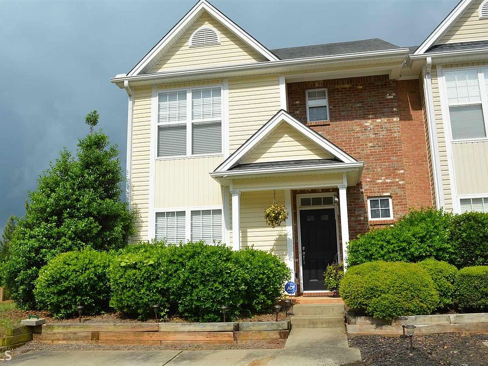 1st image of 144 Pearl Chambers Dr