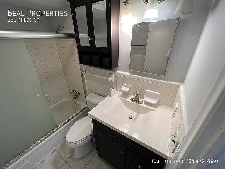 232 Miles St — Photo 6