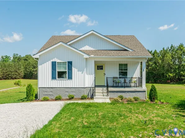 99 Byway Cir, Kilmarnock, VA 22482