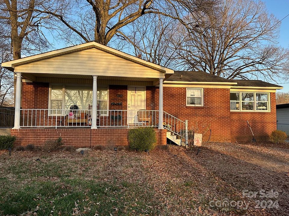 1st image of 104 Huss St