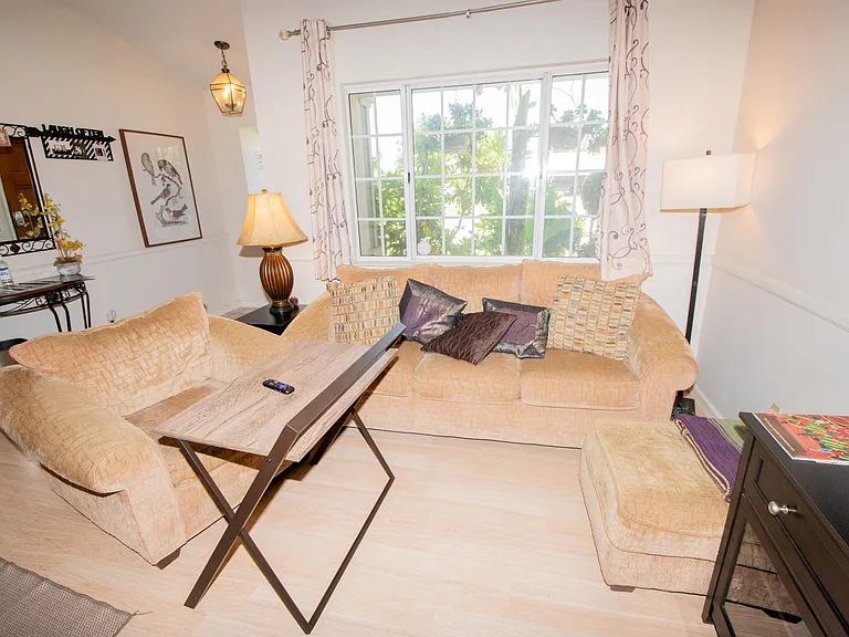1006 Athena Ct — Photo 5