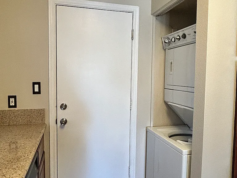 Laundry in kitchen - leads to one car garage